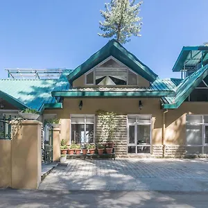 Stayvista At The Corner House - Pet Friendly Villa